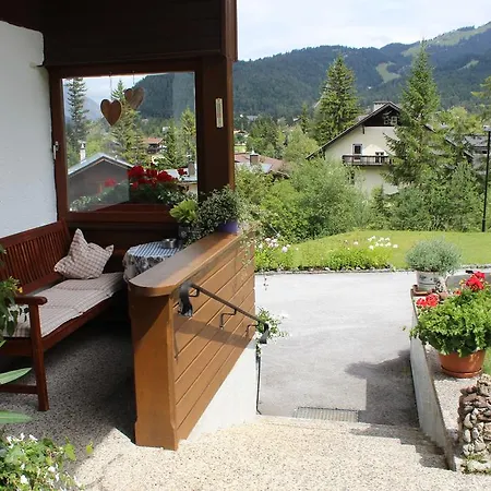 Haus Almrausch