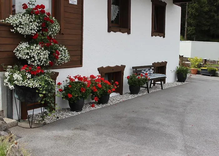 Haus Almrausch Πανσιόν *